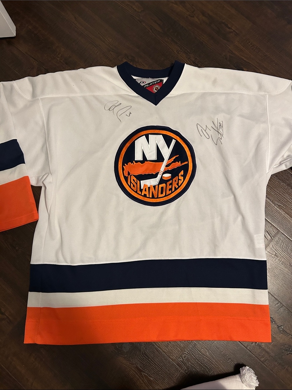 NY Islanders Signed Hockey Jersey